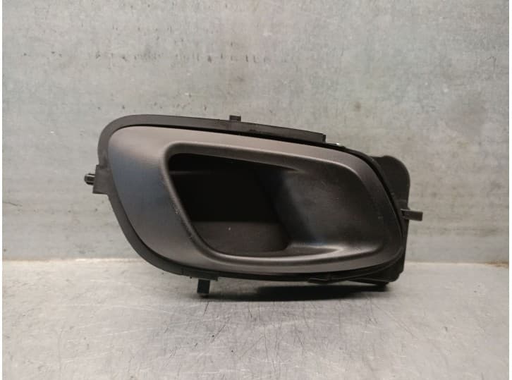 Recambio de maneta interior trasera derecha para hyundai i20 iii (bc3, bi3) 1.0 t-gdi hybrid 48v referencia OEM IAM 82620Q0000 8