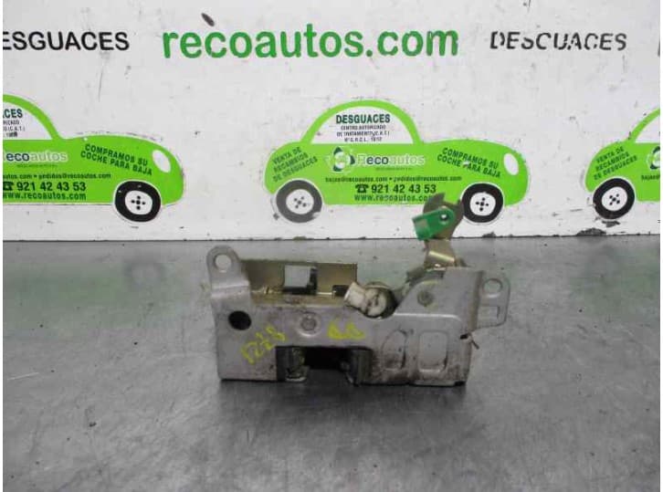 Recambio de cerradura puerta delantera derecha para iveco daily iv caja/chasis 35c18, 35s18 referencia OEM IAM 2 PUERTAS