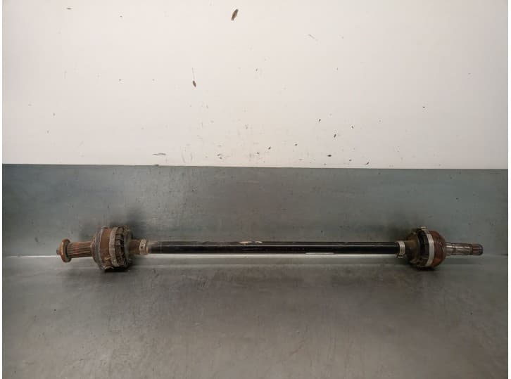 Recambio de transmision trasera izquierda para volvo v90 ii station wagon (235) d5 awd referencia OEM IAM P31367070 36003147