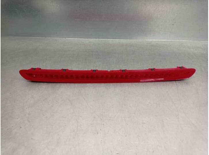 Recambio de luz central de freno para volkswagen passat b8 variant (3g5, cb5) 2.0 tdi referencia OEM IAM 3G9945087A