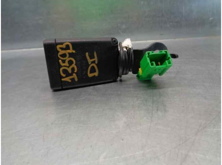 Recambio de enganche cinturon delantero izquierdo para dacia sandero ii (b8_) tce 90 (b8m1, b8ma) referencia OEM IAM 878172680R