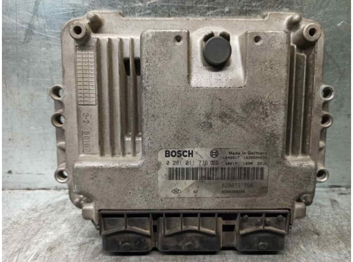 Recambio de centralita motor uce para renault grand scénic ii (jm0/1_) 1.9 dci (jm0g, jm12, jm1g, jm2c) referencia OEM IAM 82003