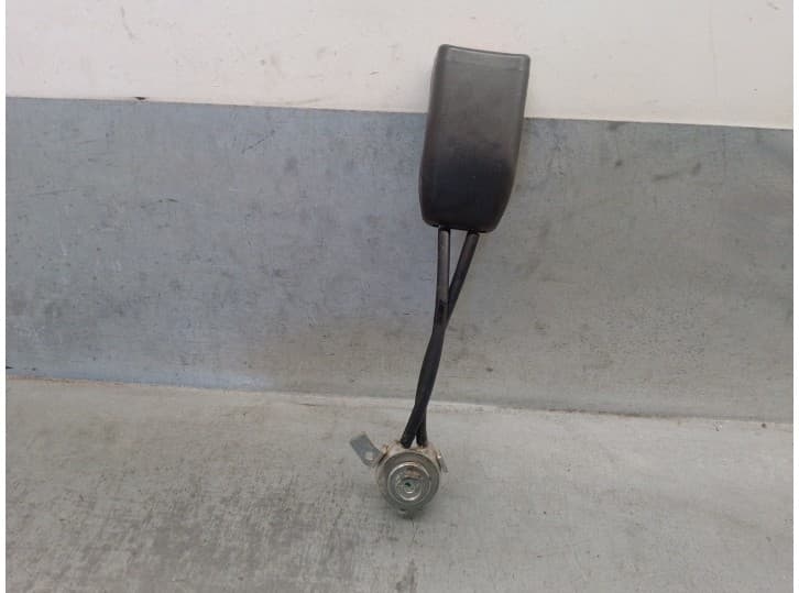 Recambio de enganche cinturon delantero derecho para honda fr-v (be) 1.8 (be1) referencia OEM IAM 81455SJDG01ZA DELANTERO DEREC