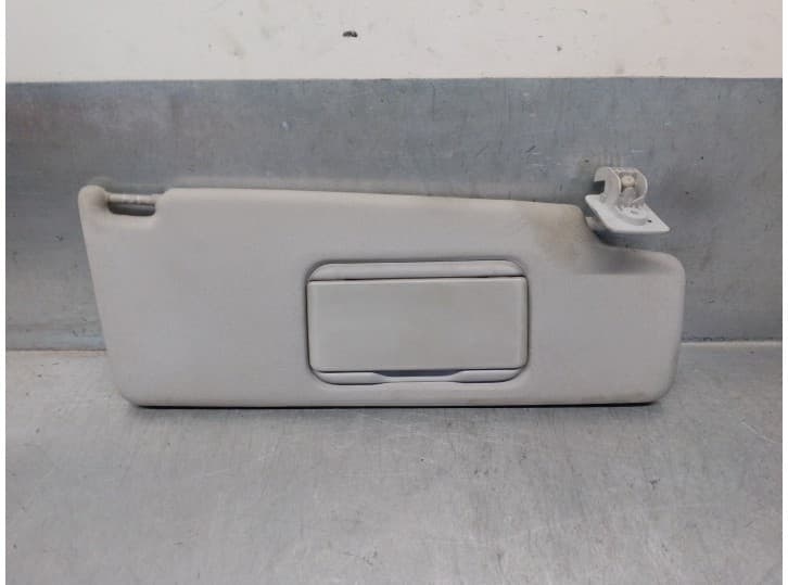 Recambio de parasol derecho para volkswagen golf iii (1h1) 1.6 referencia OEM IAM 1H0857552