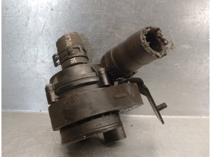 Recambio de bomba agua para mercedes-benz clase e (w211) e 270 cdi (211.016) referencia OEM IAM A2118350028 3130591163 BOSCH