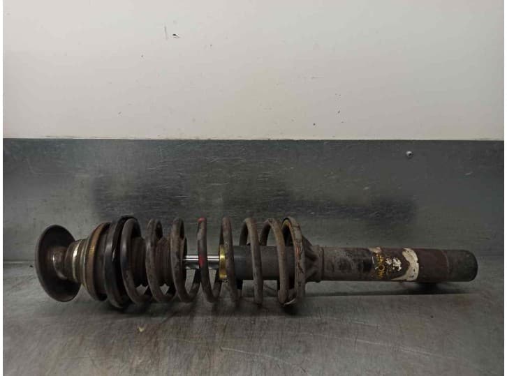 Recambio de amortiguador delantero izquierdo para ford escort cabrio xr3i referencia OEM IAM 1139404