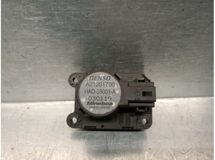 Recambio de motor apertura trampillas climatizador para opel combo furgoneta/monovolumen (k9) 1.5 d referencia OEM IAM A21201700