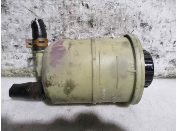 Recambio de deposito servo para renault master ii autobús (jd) 2.5 d referencia OEM IAM