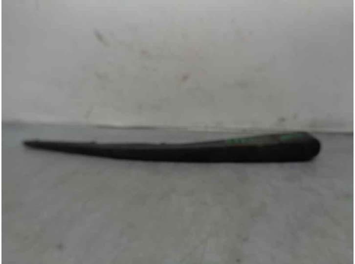Recambio de brazo limpia trasero para kia cee'd hatchback (ed) 1.6 crdi 115 referencia OEM IAM 988111H000