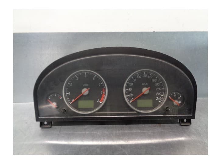 Recambio de cuadro instrumentos para ford mondeo iii sedán (b4y) 1.8 16v referencia OEM IAM 1S7F10849AH 1S7F10841