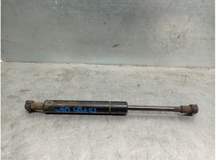 Recambio de amortiguadores capo para volvo xc70 i cross country (295) d5 awd referencia OEM IAM 30674708