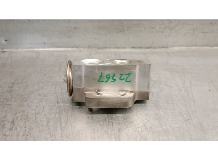 Recambio de valvula expansion para volkswagen tiguan van (5n_) 2.0 tdi (5n1, 5n2) referencia OEM IAM 1K0820679 1K0820679