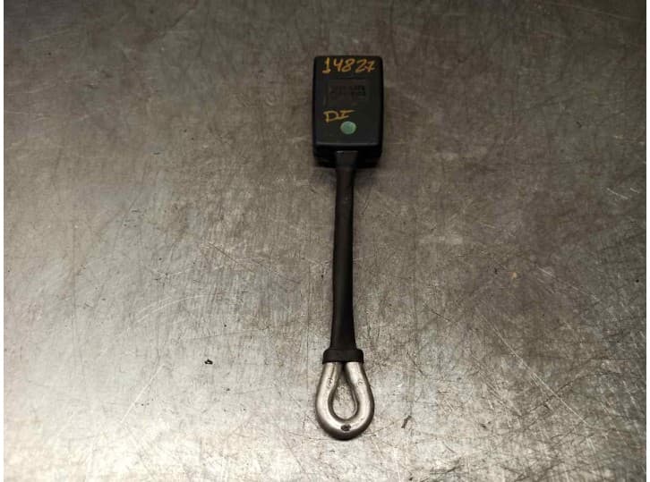 Recambio de enganche cinturon delantero izquierdo para fiat doblo furgón/monospace (223_) 1.9 jtd referencia OEM IAM 05290975 DE