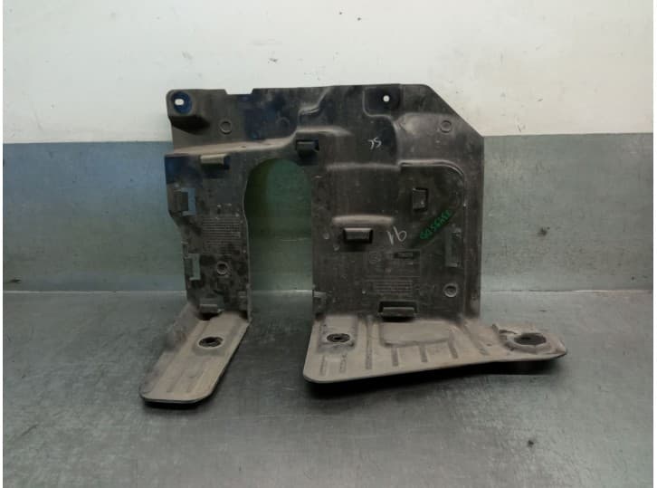 Recambio de cubrecarter para bmw x6 (g06, f96) xdrive 40 d mild-hybrid referencia OEM IAM 51717424918 51717424918