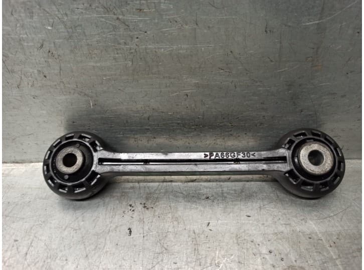 Recambio de tirante delantero derecho para audi a4 b8 (8k2) 2.0 tdi referencia OEM IAM 8K0411317D