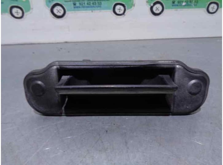 Recambio de maneta exterior porton para mazda premacy (cp) 2.0 td referencia OEM IAM C10050811