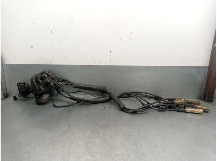 Recambio de delco para mercedes-benz clase s (w116) 450 se, sel (116.033) referencia OEM IAM 0237404002 BOSCH