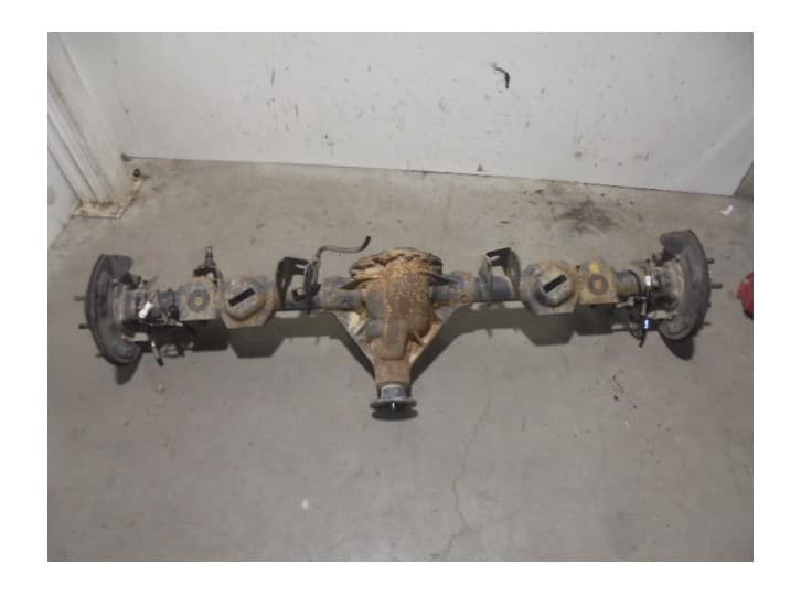 Recambio de puente trasero para ssangyong rexton w / rexton 2.0 xdi referencia OEM IAM 4200032204 PARA DISCOS 5 AGUJEROS BURRA 1