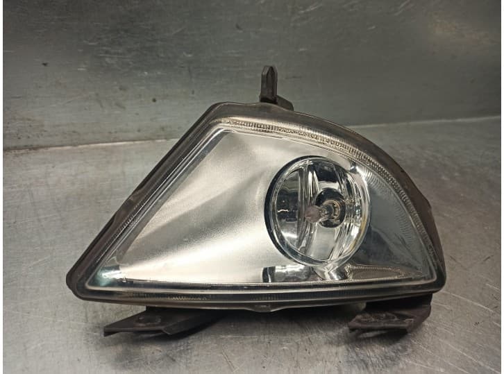 Recambio de faro antiniebla derecho para ford fiesta v (jh_, jd_) 1.4 tdci referencia OEM IAM 2S6115K201A 89202185 VALEO