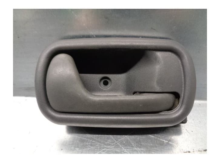 Recambio de maneta interior delantera derecha para fiat punto (176_) 1.7 td (176at) referencia OEM IAM 182583960