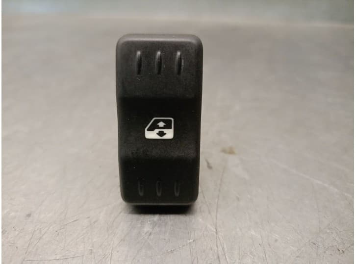 Recambio de mando elevalunas delantero izquierdo para dacia logan (ls_) 1.4 (lsoa, lsoc, lsoe, lsog) referencia OEM IAM 60015468
