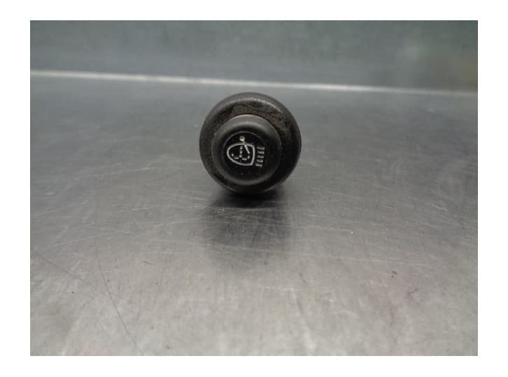 Recambio de interruptor para lada niva todo terreno( 2121 / 21213 / 21214 / 21215 ) 1.6 referencia OEM IAM 1300728