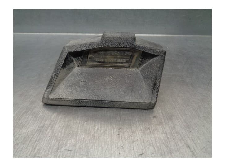 Recambio de piloto matricula para lada niva todo terreno( 2121 / 21213 / 21214 / 21215 ) 1.6 referencia OEM IAM 3745803280