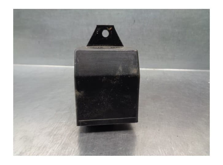 Recambio de rele para lada niva todo terreno( 2121 / 21213 / 21214 / 21215 ) 1.6 referencia OEM IAM 3745307485 2313747