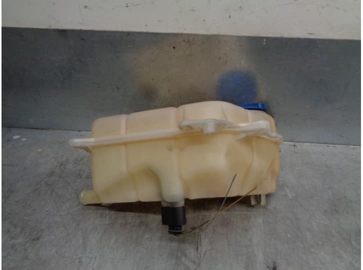 Recambio de deposito expansion para seat exeo (3r2) 2.0 tdi referencia OEM IAM 8E0121403E