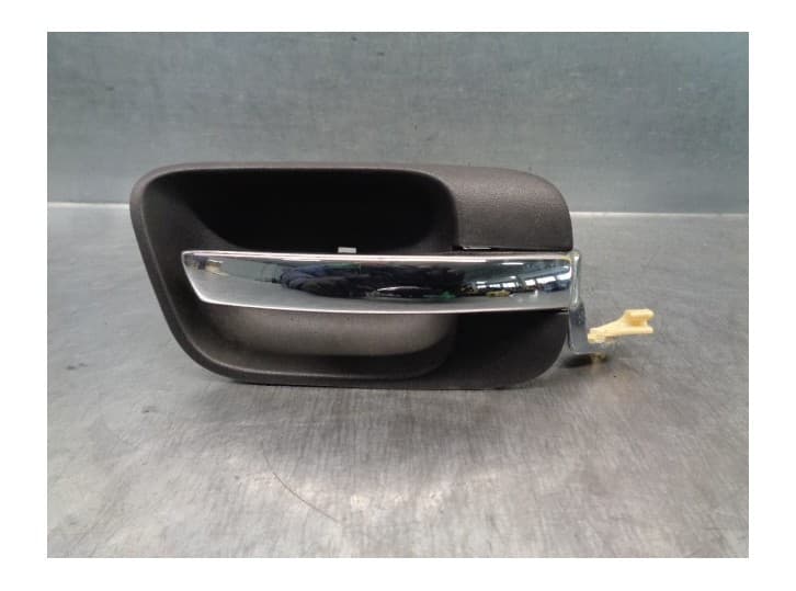 Recambio de maneta interior delantera derecha para chrysler 300c (lx, le) 3.0 crd referencia OEM IAM 1070402