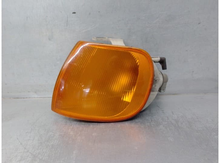 Recambio de piloto delantero izquierdo para volkswagen polo iii (6n1) 45 1.0 referencia OEM IAM 6N0953049B