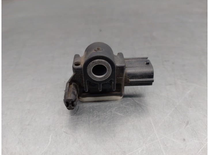 Recambio de sensor impacto para subaru outback (bs) 2.0 d awd (bsd) referencia OEM IAM 98231AL010 BOSCH