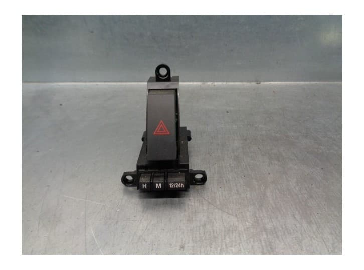 Recambio de warning para mazda 3 sedán (bl) 2.2 mzr cd (bl10) referencia OEM IAM BBP3664H0