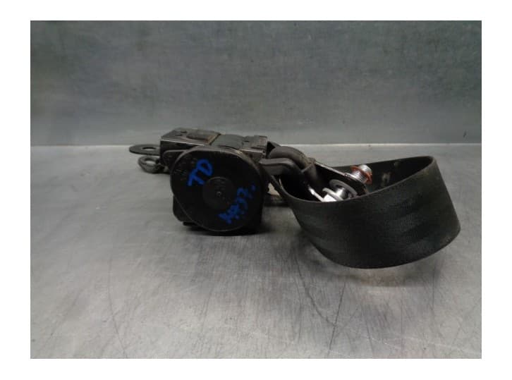 Recambio de cinturon seguridad trasero derecho para ssangyong rexton w / rexton 2.0 xdi referencia OEM IAM 7560008007LAM 4 PUER