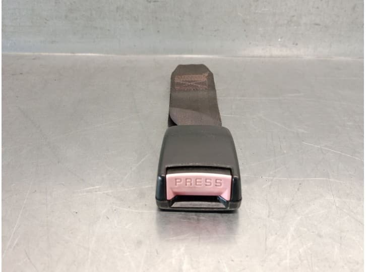 Recambio de enganche cinturon trasero derecho para hyundai galloper ii (jk-01) 2.5 td intercooler referencia OEM IAM P24108