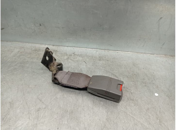 Recambio de enganche cinturon trasero central para rover 400 ii (rt) 420 di referencia OEM IAM