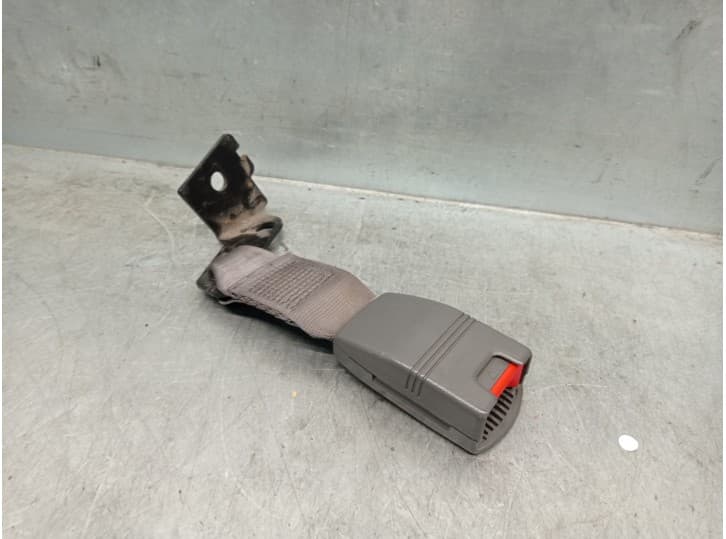Recambio de enganche cinturon trasero izquierdo para rover 400 ii (rt) 420 di referencia OEM IAM