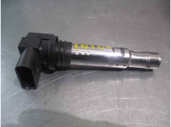 Recambio de bobina encendido para audi a2 (8z0) 1.6 fsi referencia OEM IAM R0401S00400 U5002426N NGK