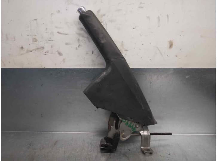 Recambio de palanca freno de mano para skoda rapid spaceback (nh1) 1.4 tsi referencia OEM IAM 6Q0711303AL