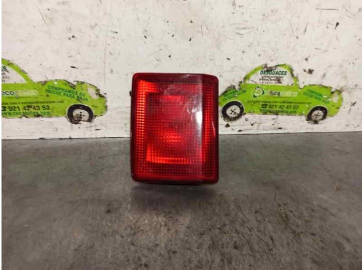 Recambio de faro antiniebla trasero izquierdo para peugeot 407 sw (6e_, 6d_) 1.6 hdi 110 referencia OEM IAM 9646507480