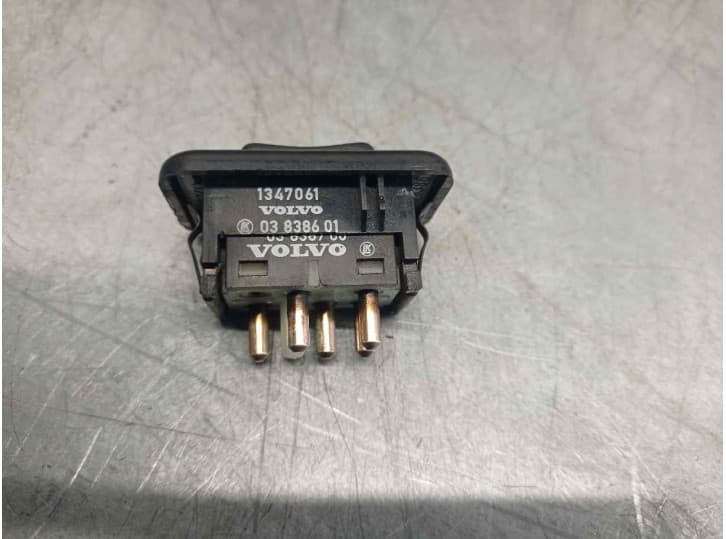 Recambio de mando elevalunas trasero derecho para volvo 740 (744) 2.3 referencia OEM IAM 1347061