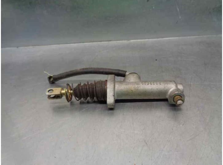 Recambio de bomba embrague para alfa romeo 75 (162_) 1.6 cat (162.b2b, 162.b2c) referencia OEM IAM 60518194