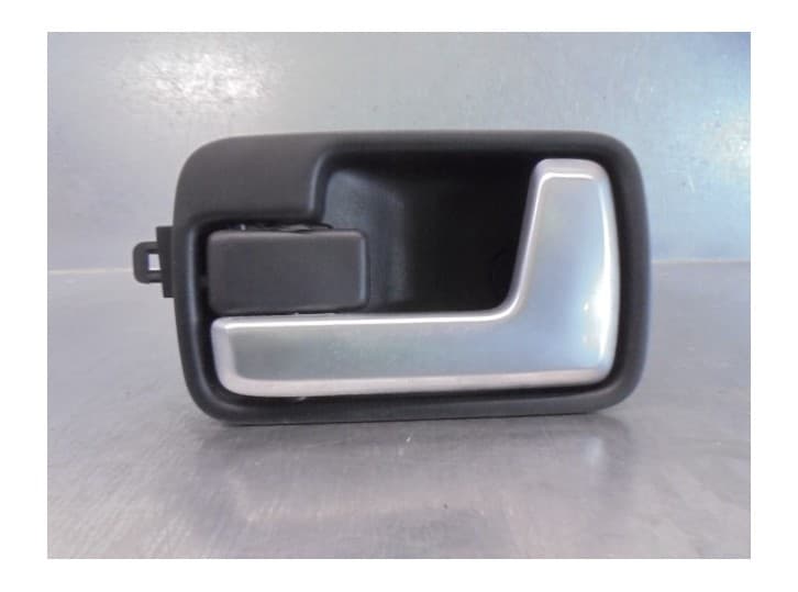Recambio de maneta interior trasera izquierda para land rover discovery iii (l319) 2.7 td 4x4 referencia OEM IAM FVC500135 FVC50
