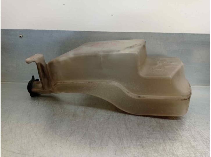 Recambio de deposito limpia para iveco daily iii furgoneta 29 l 12 v (alka41a2, alla52a2, alka42a2) referencia OEM IAM 500336395