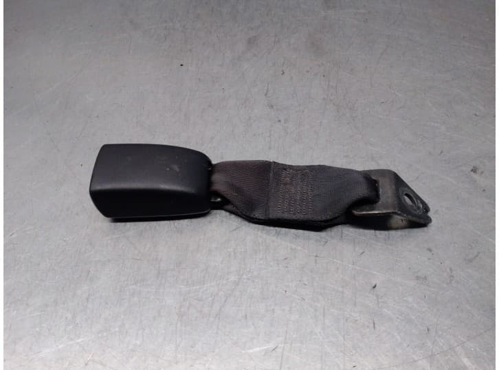 Recambio de enganche cinturon trasero izquierdo para mitsubishi lancer viii (cy_a, cz_a) 2.0 di-d (cy8a) referencia OEM IAM 7000