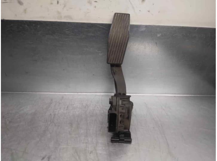 Recambio de potenciometro pedal para opel astra j (p10) 1.7 cdti (68) referencia OEM IAM 13252702 6VP00976507