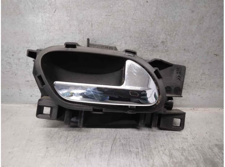 Recambio de maneta interior trasera derecha para peugeot 5008 (0u_, 0e_) 2.0 hdi 150 / bluehdi 150 referencia OEM IAM 9683446577