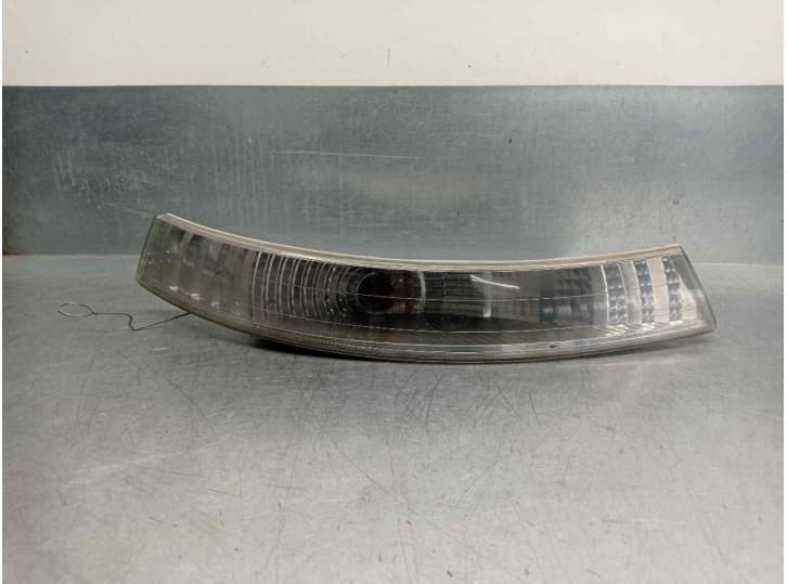 Recambio de piloto delantero derecho para nissan primastar furgoneta (x83) 1.9 dci 80 referencia OEM IAM 8200154929 89008041 VAL