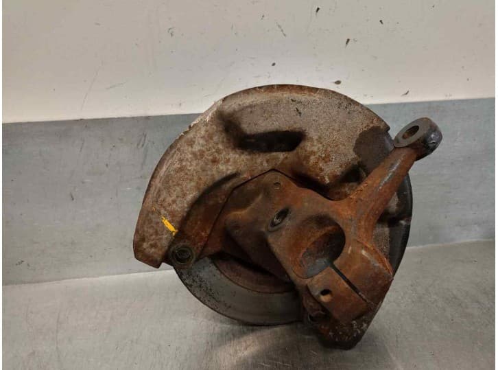 Recambio de mangueta delantera izquierda para suzuki super carry autobús (ed) 1.0 (sk410) referencia OEM IAM F10A