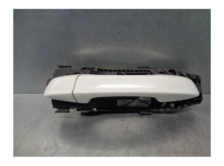 Recambio de maneta exterior trasera izquierda para volkswagen polo vi (aw1, bz1, ae1, bz3) 1.6 tdi referencia OEM IAM 2G0837205C